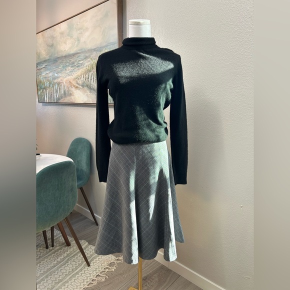 Apt. 9 Black 100% Cashmere Turtleneck Sweater Women’s Small - Picture 2 of 6